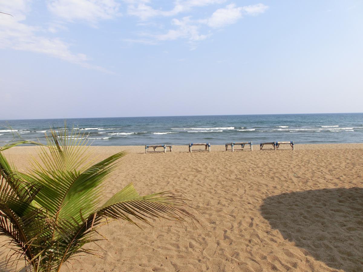 Matema Lake Shore Resort Exterior foto